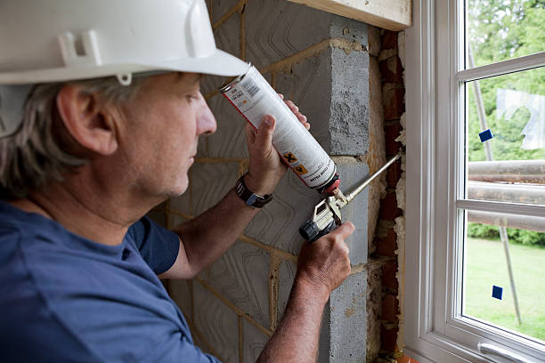 Best Insulation Contractors for Homes  in Moosic, PA